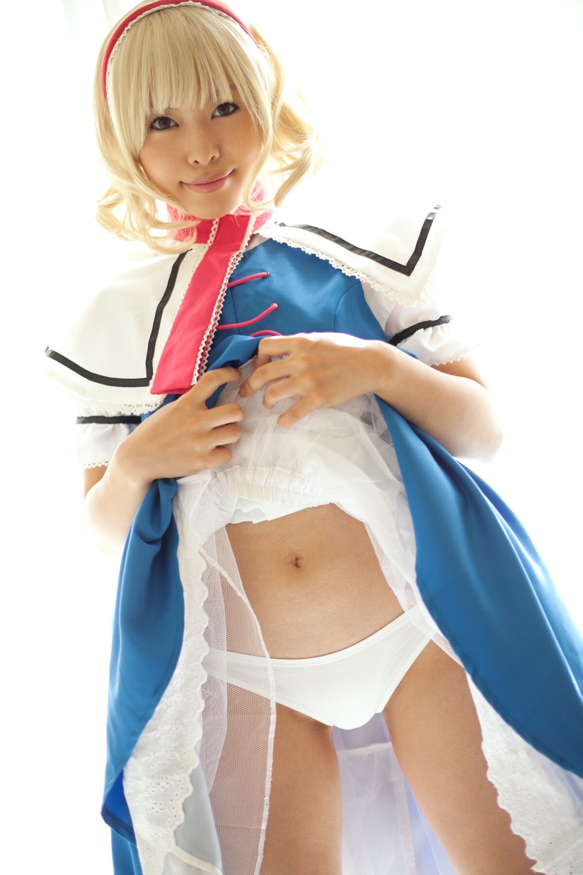 [Cosplay] New Touhou Project Cosplay  Hottest Alice Margatroid ever